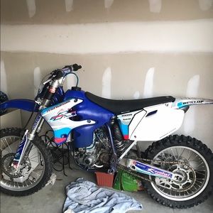 Dirt bike