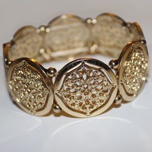 Gold Medallion Bracelet