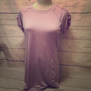Lululemon size 8 lavender shirt