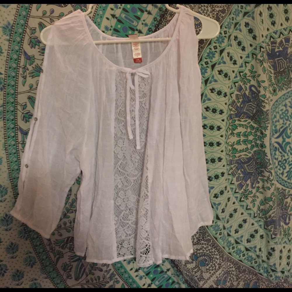 Lace shirt