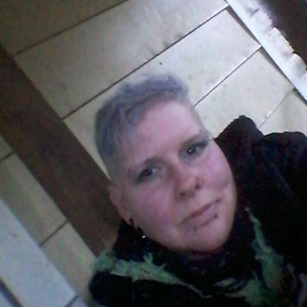 Meet your Posher, Kasi