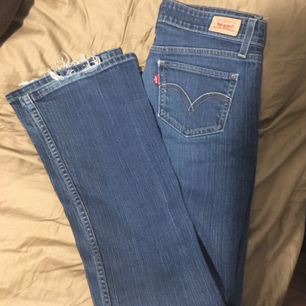 🔴SOLD🔴Lightly worn Levi Strauss Jeans