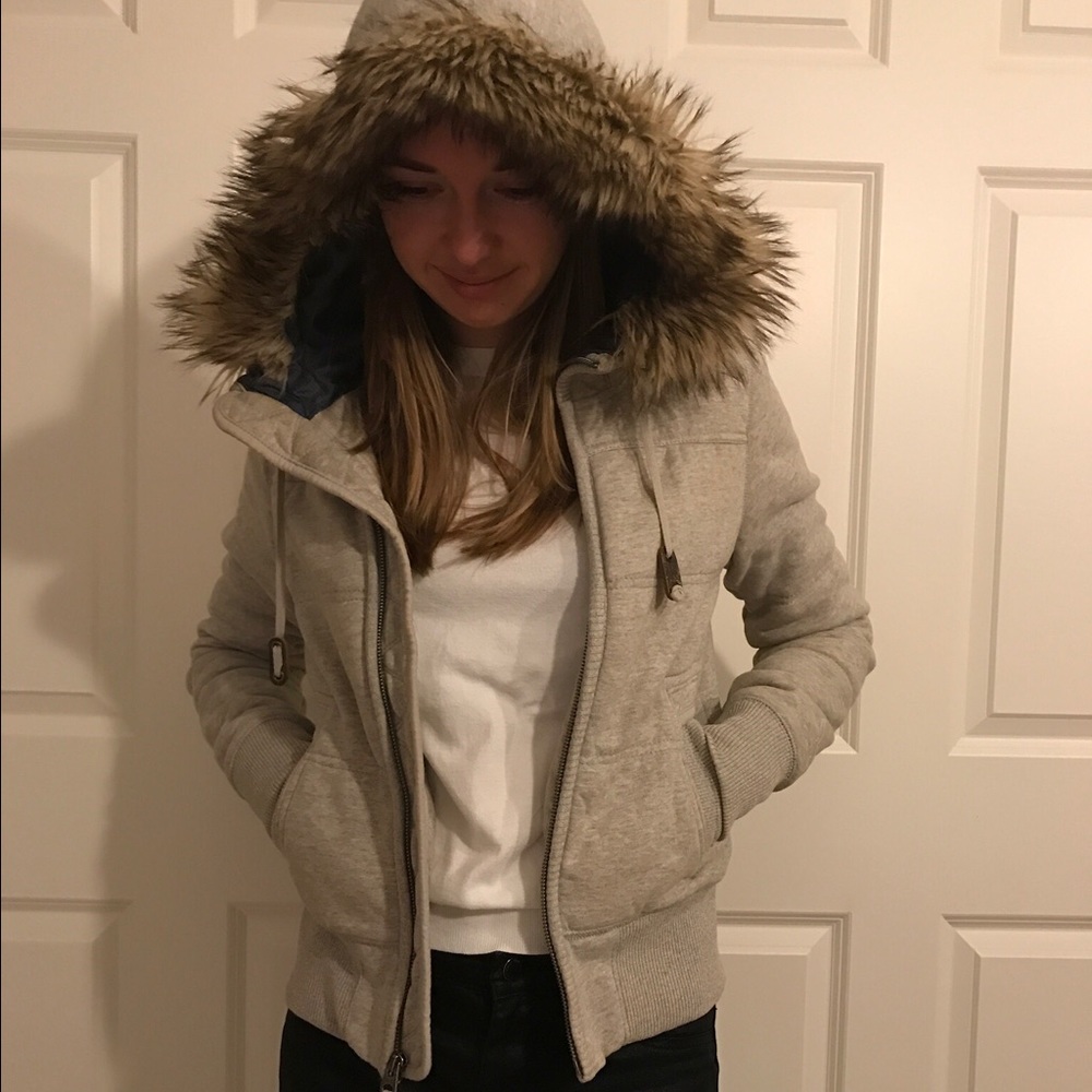 Jacket - Picture 2 of 3