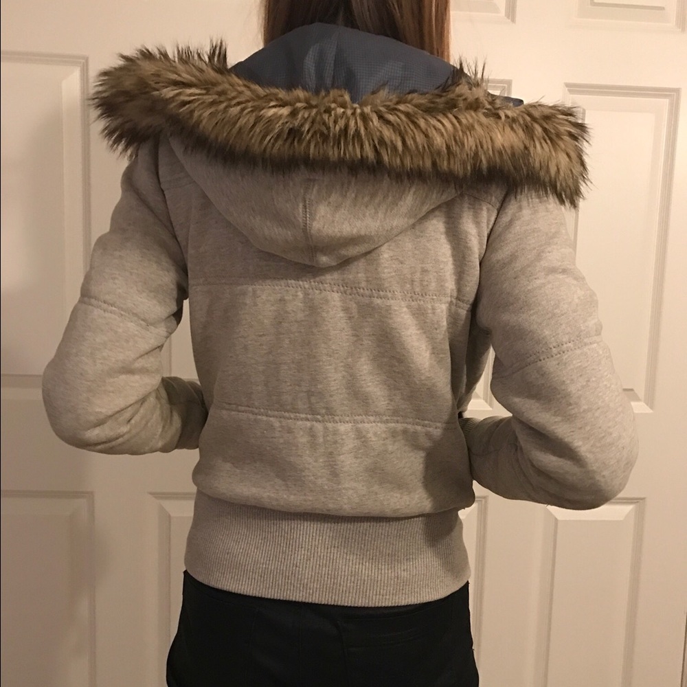 Jacket - Picture 3 of 3