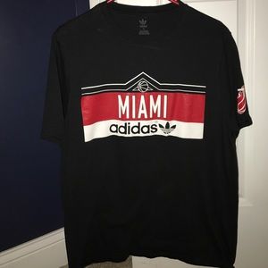 Adidas T-Shirt
