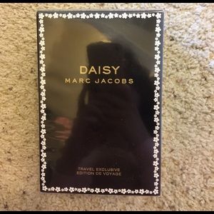Marc Jacobs Daisy gift set