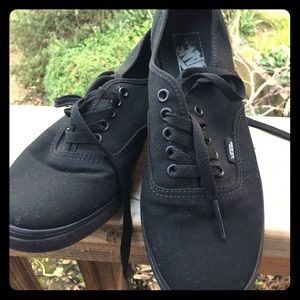 All black vans