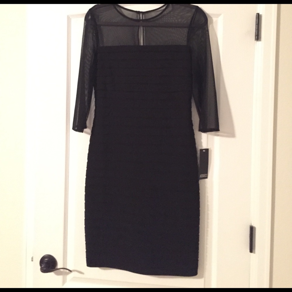 Elegant black dress!
