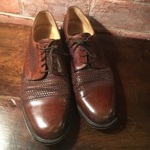 Leather dress shoes