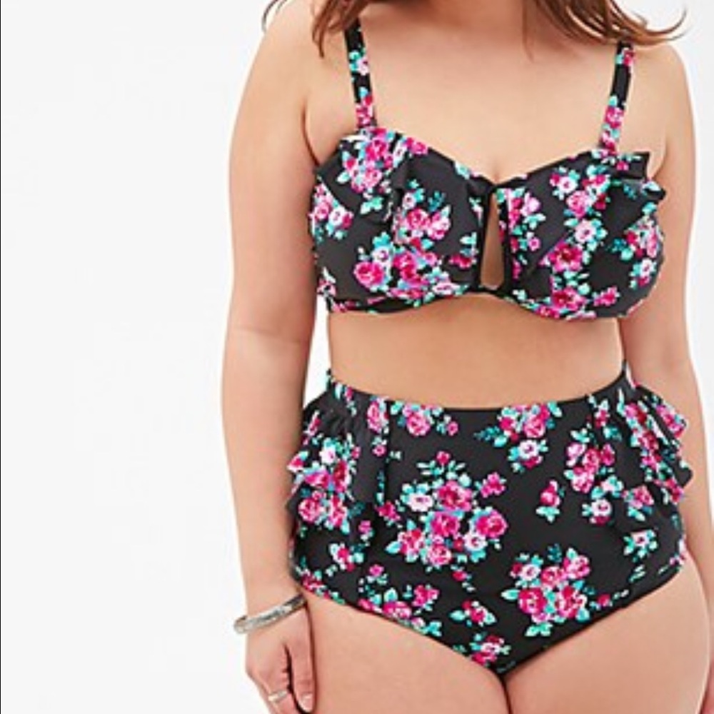 Forever 21+ floral print bathing suit top