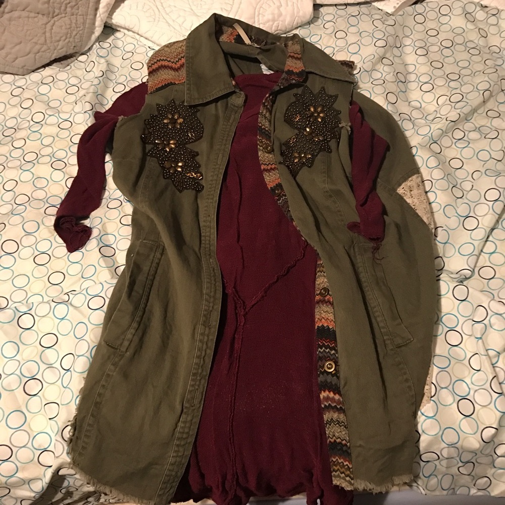 Free people red 3/4 Sleeve sweater/shirt