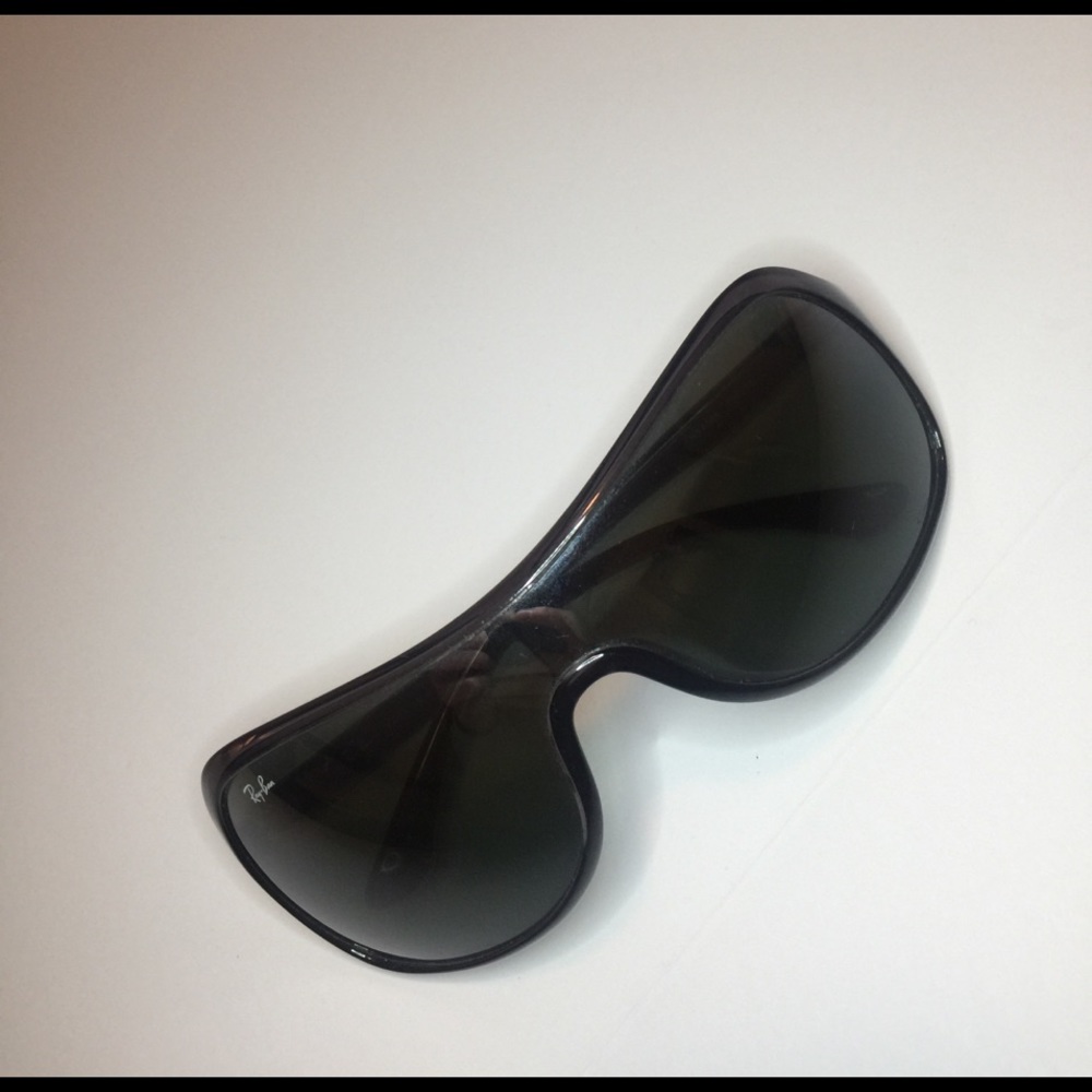 Ray-Ban Sunglasses