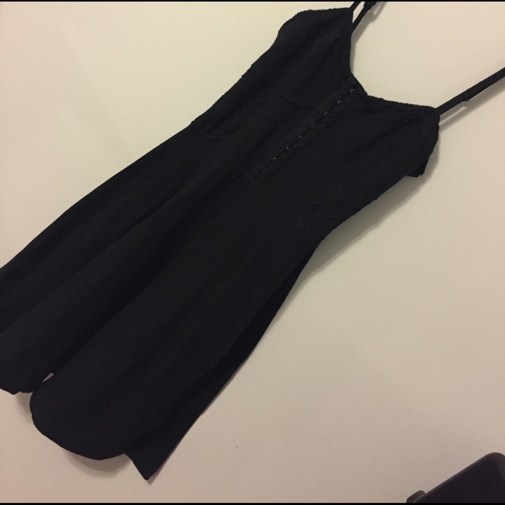Black front clasp skater dress