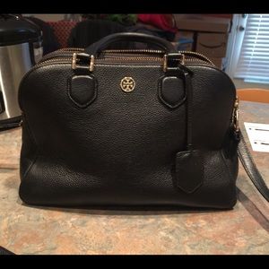 Authentic Tory Burch Robinson Triple Zip Purse