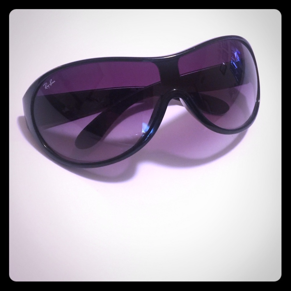 Ray-Ban Sunglasses