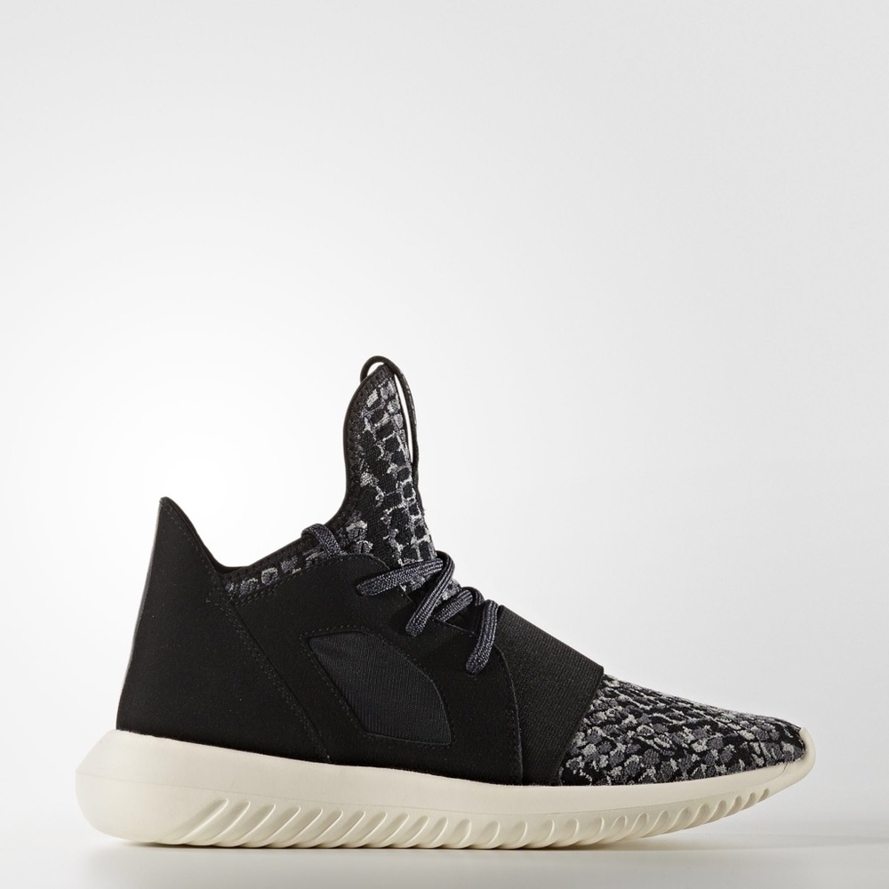 ADIDAS Tubular Defiant Shoes - Core Black