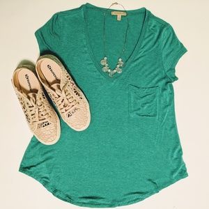 Green V-Neck Swing Shirt