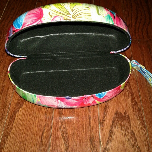 Sunglasses Case - Picture 3 of 3