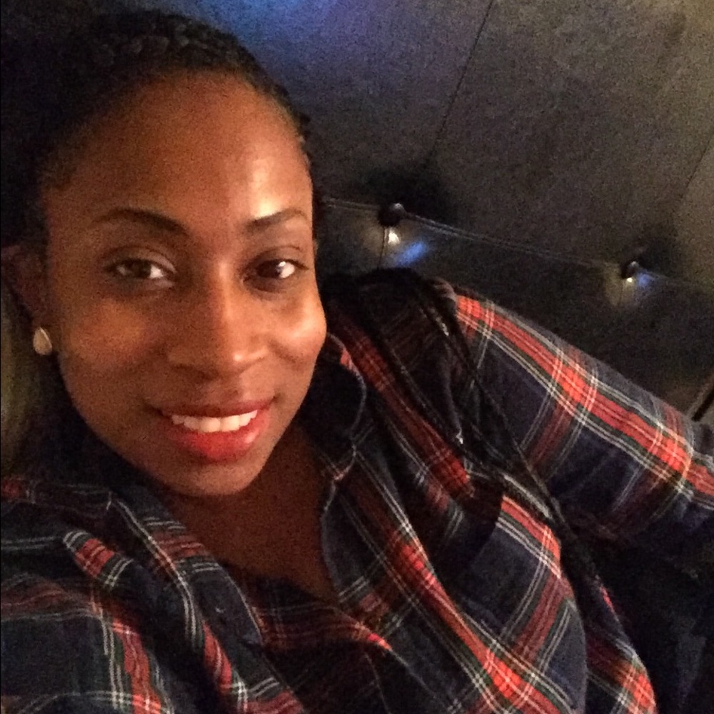 Meet your Posher, Shanequa