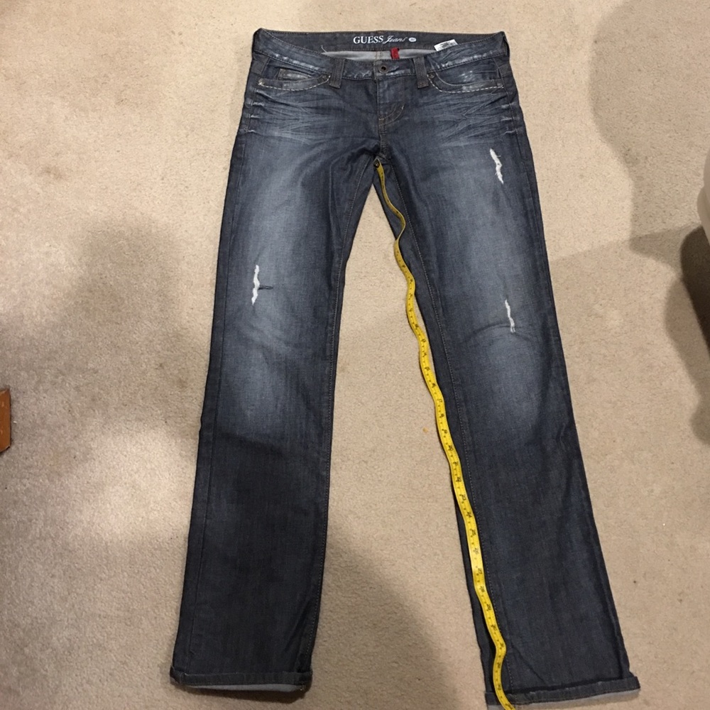 Guess 'flirty n straight' distressed jeans 30x33