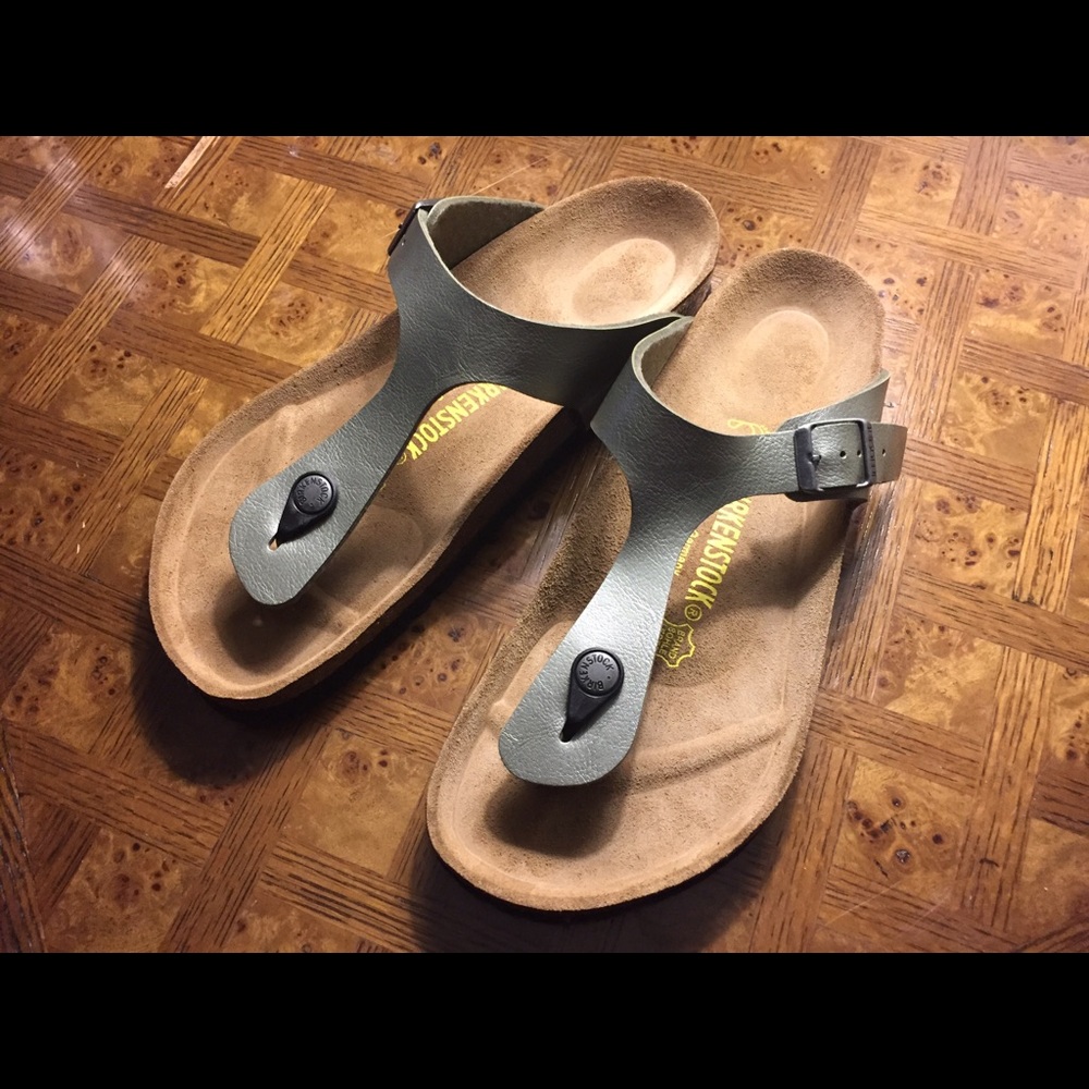 Gizeh Birkenstock sandals