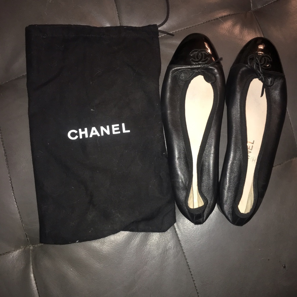 Black Chanel ballet flats