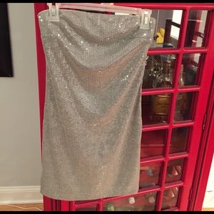 Forever 21 size small sequined dress