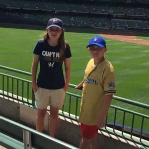 Meet your Posher, Ellie