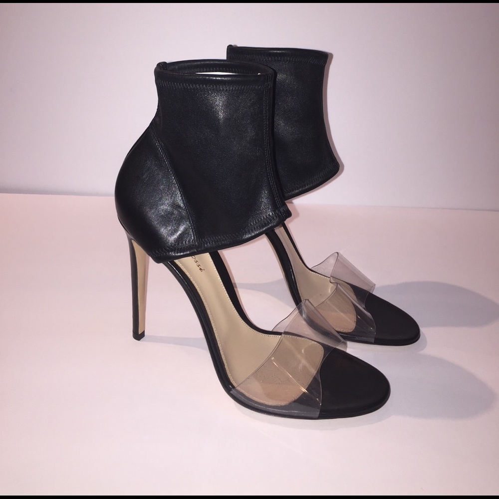 Gianvito Rossi "Aurelie" heels