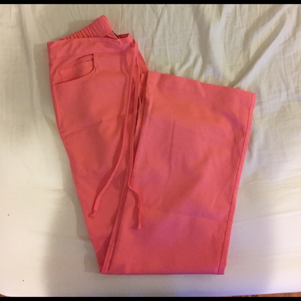 XS petite Grey's Anatomy Pants and Top