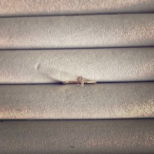 Dainty gold "S" ring