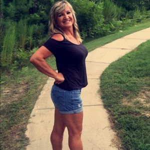 Meet your Posher, Eleanor