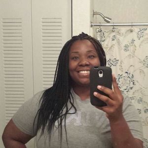 Meet your Posher, Felicia