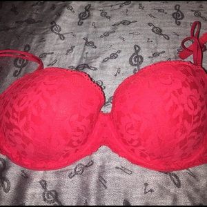 PINK 36D Bra please take a look at the pictures