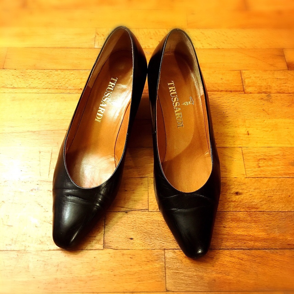 Trussardi Black Pumps