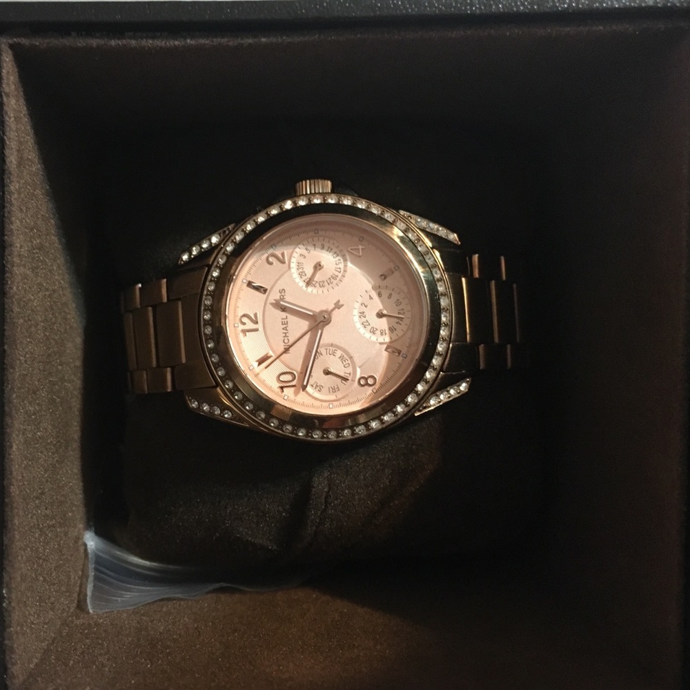 Rose gold Michael kors watch