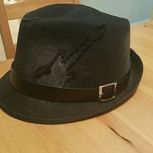 *Hard rock cafe hat