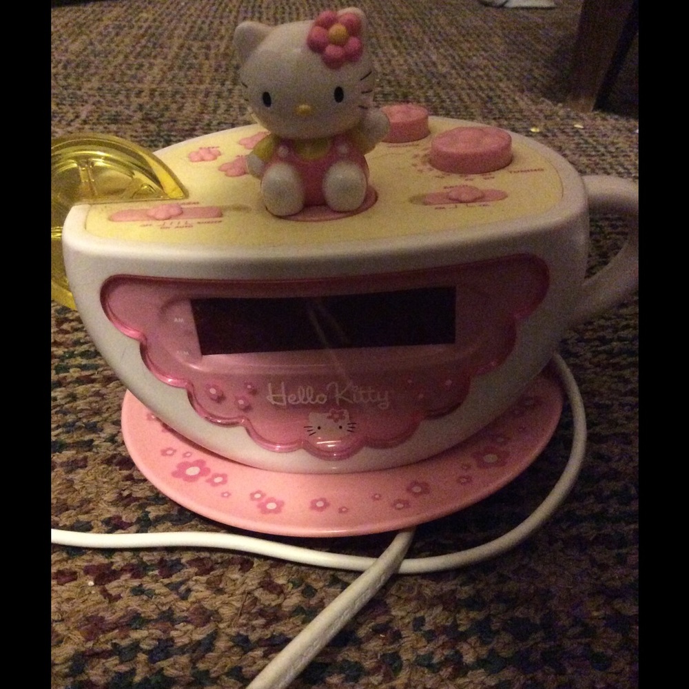 Teacup Hello Kitty Alarm Clock