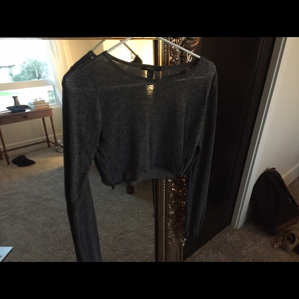 Grey long sleeve crop top forever 21