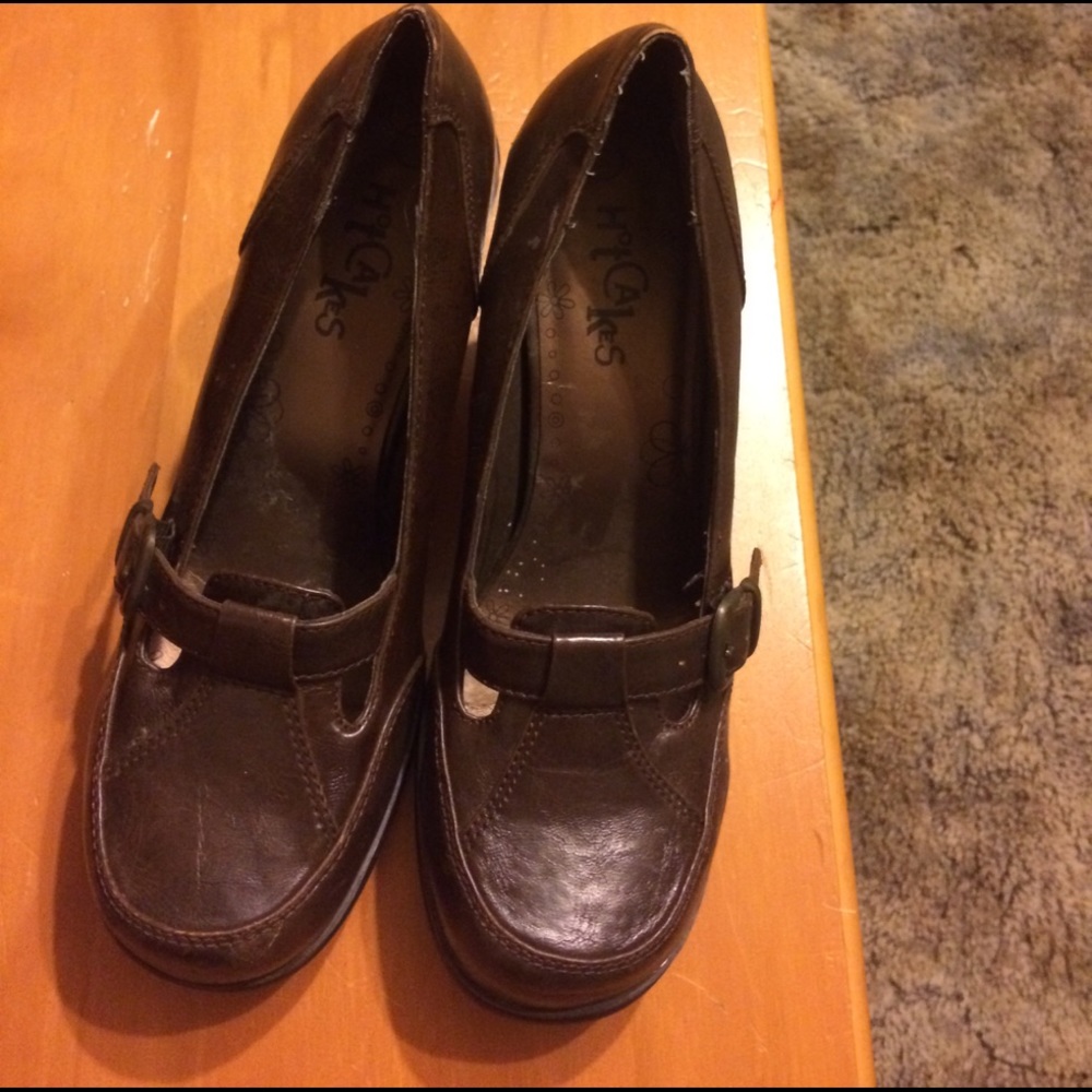 Hot cakes high heels