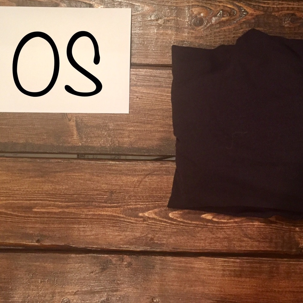 $48 NEW NEVER WORN BLACK LULAROE OS LEGGINGS CHINA