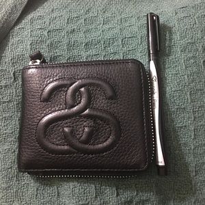 Stussy zippered wallet