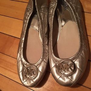 Michael kors flats!