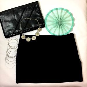 Cute black mini skirt with design