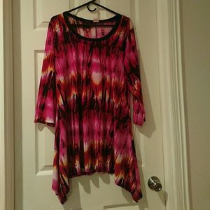 NWOT 2X Shark bite Tunic