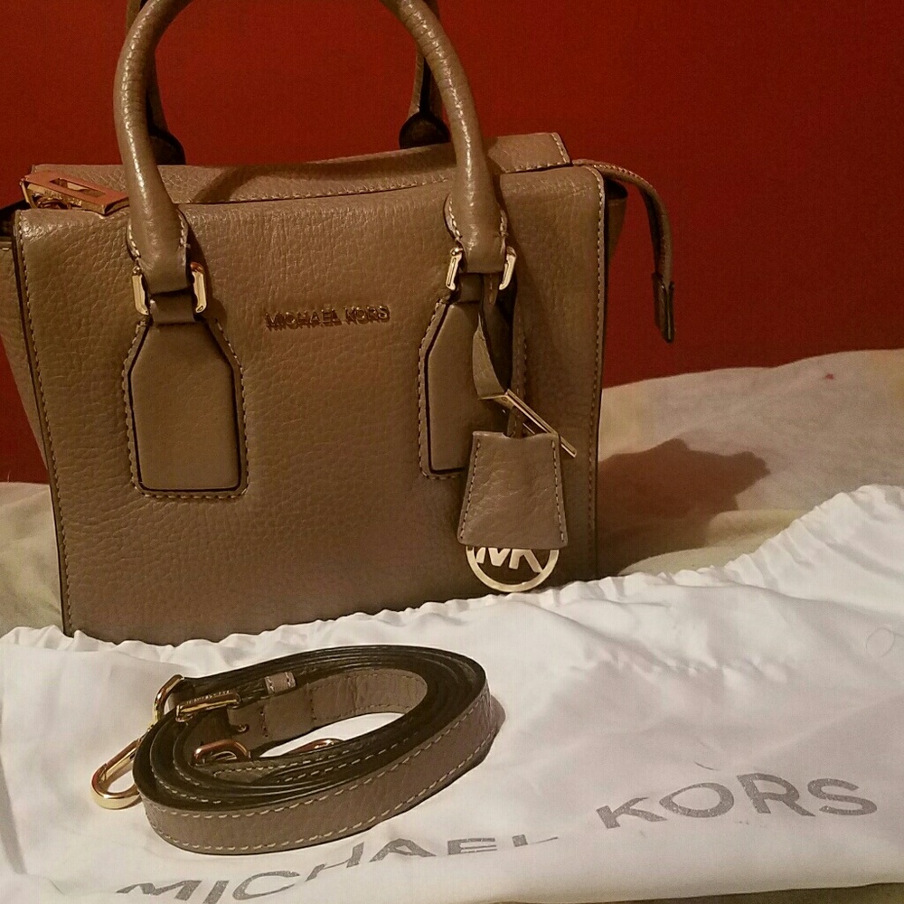 A purse