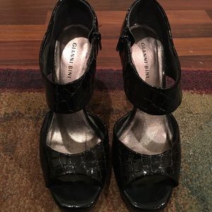 Gianni Bini Black Heels