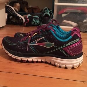 Brooks ghost running shoes!