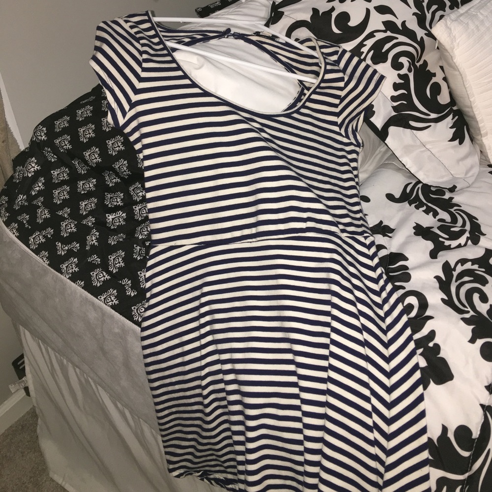 Adorable dress for spring and Summer!
