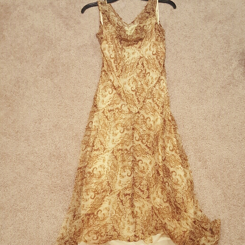 VINTAGE BEAUTIFUL NWT DRESS